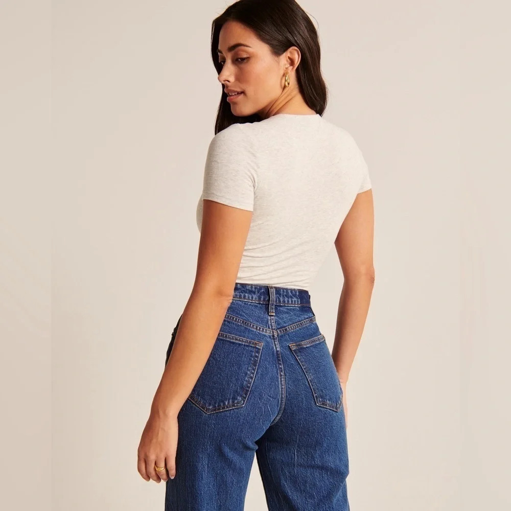 ABERCROMBIE Seamless Bodysuit - Picture 3 of 10